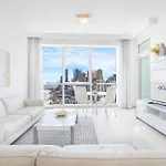 Jbr Home With Incredible View & Private Beach